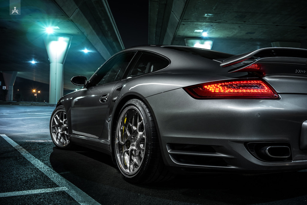 15707683583_62d97690de_b