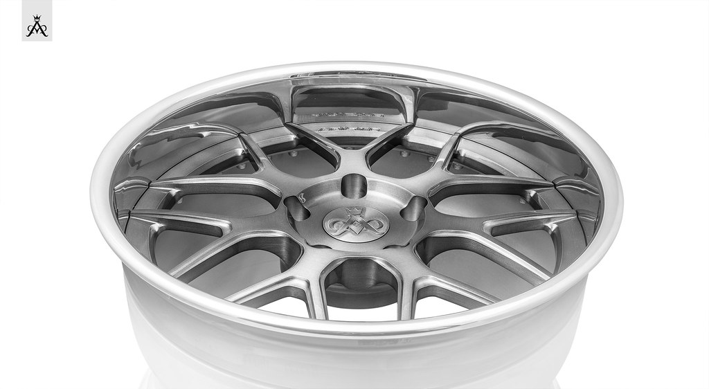 16087426970_9cda1ef642_b