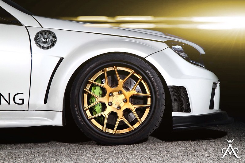 12098759093_ef900d55cd_c