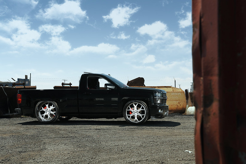 21615485415_5c51ec096d_c_1